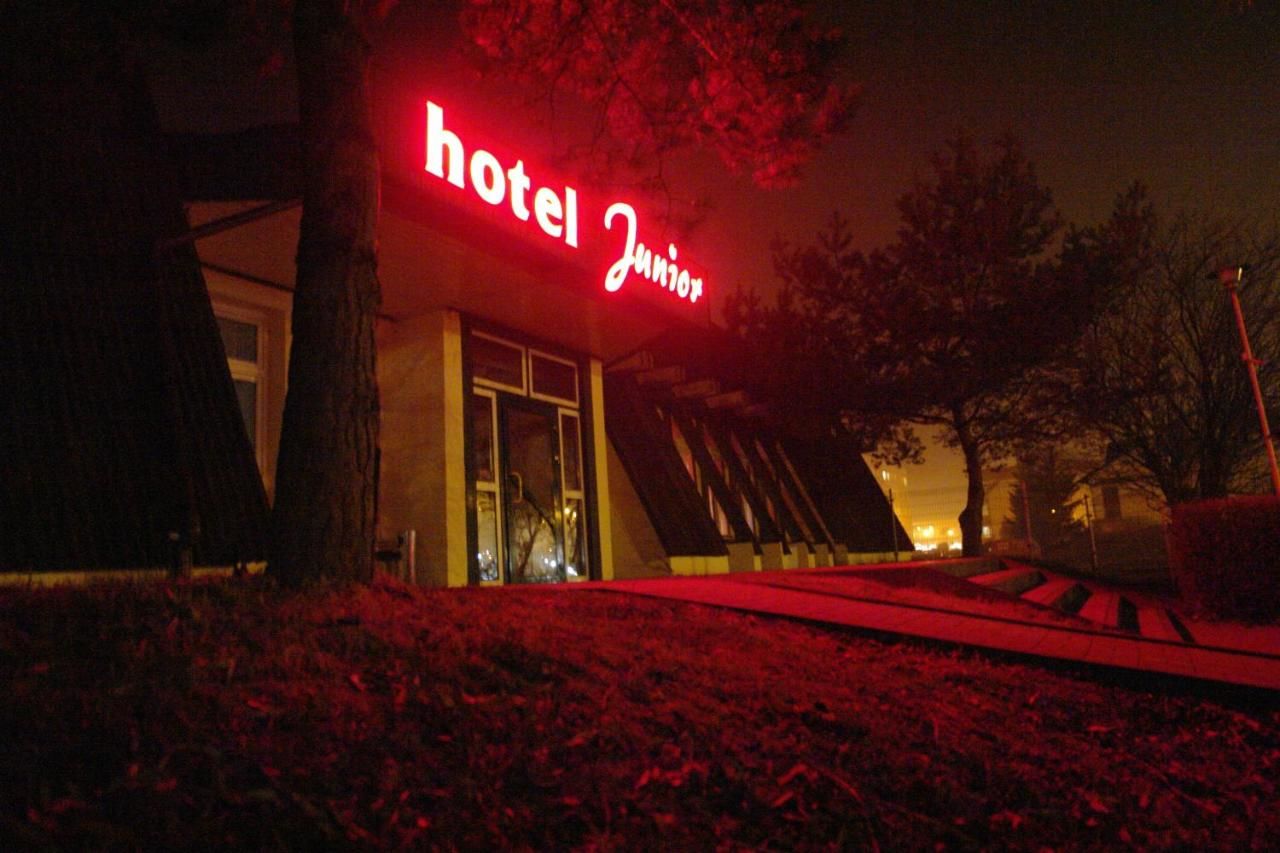 Отель Hotel Junior Замосць-9